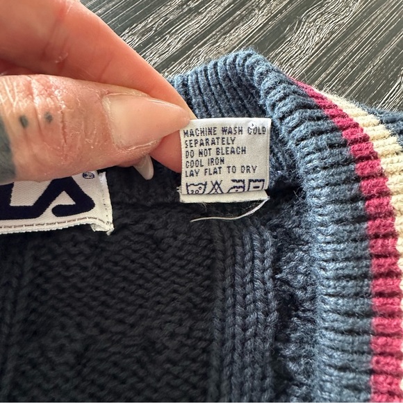 FILA Unisex Elevated Vintage Cable Knit V-Neck Sweater Vest Navy Blue, Small - Picture 6 of 9